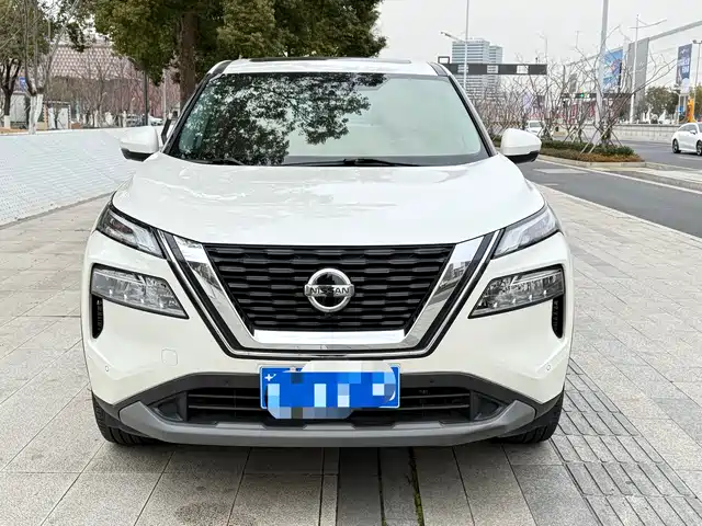 NISSAN QIJUN