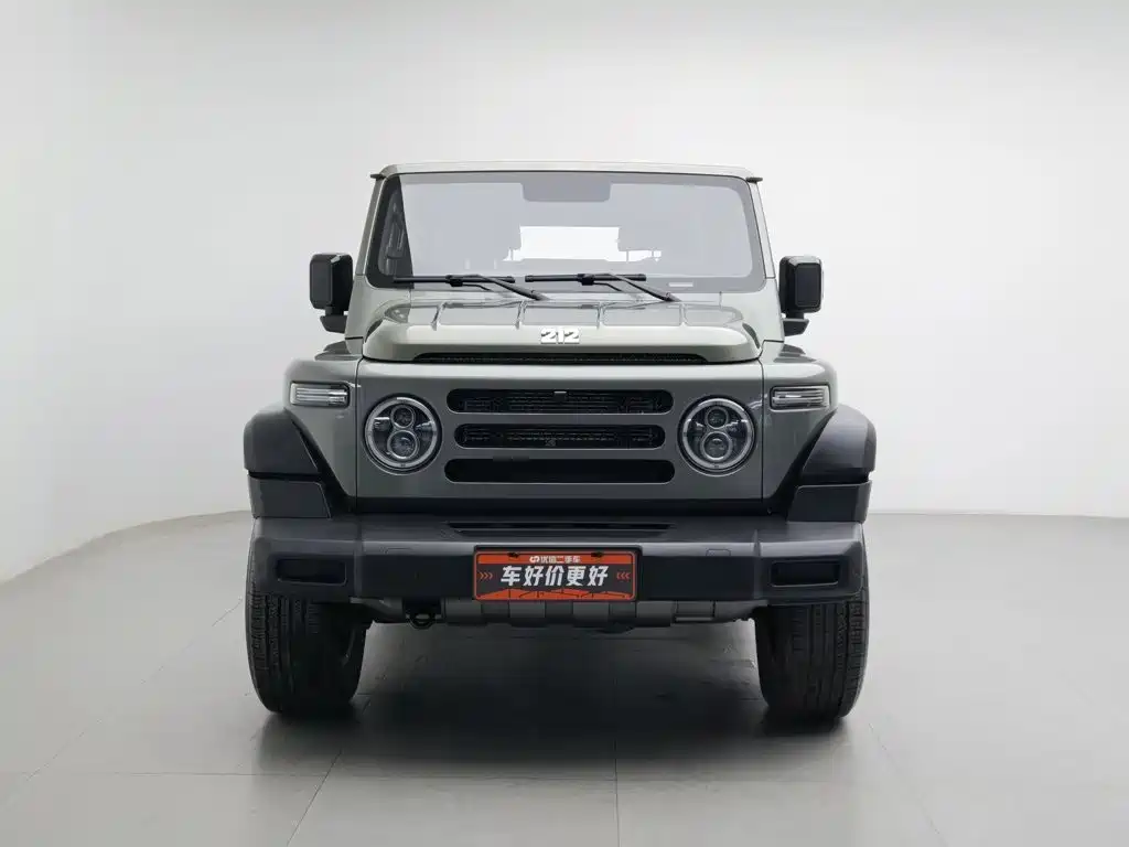 212 212 T01 — миниатюра 3