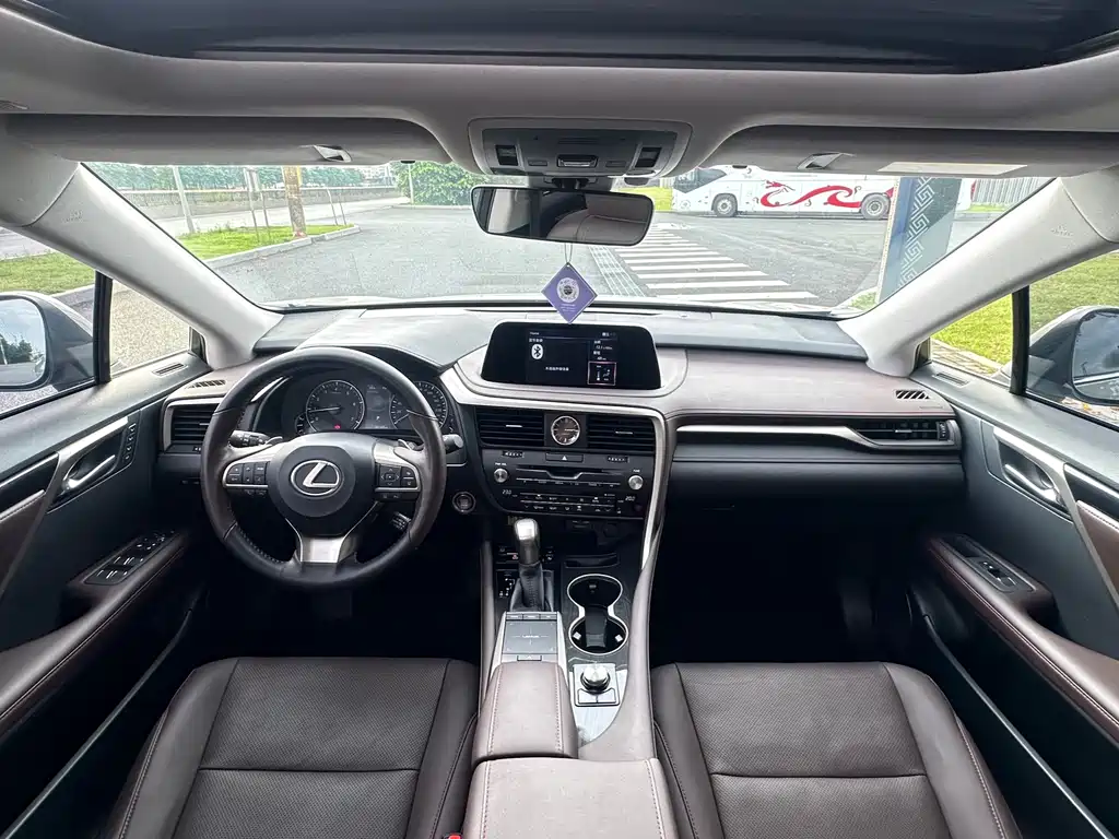 Lexus RX — миниатюра 8