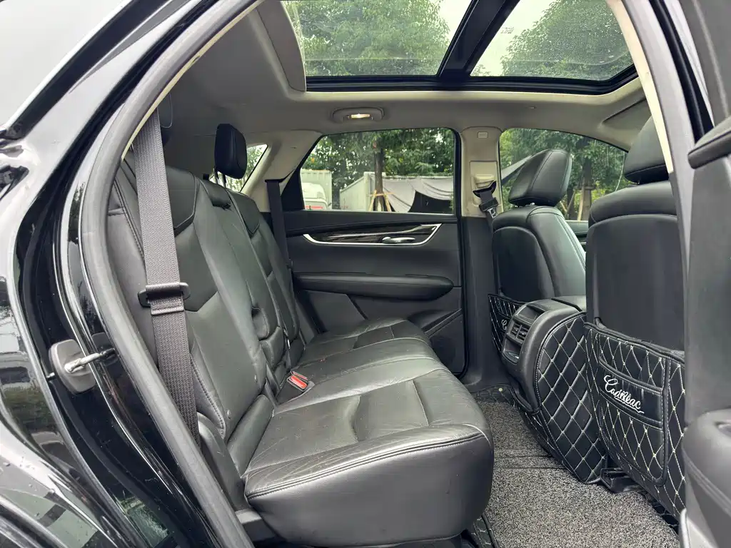 Cadillac XT5 — миниатюра 11