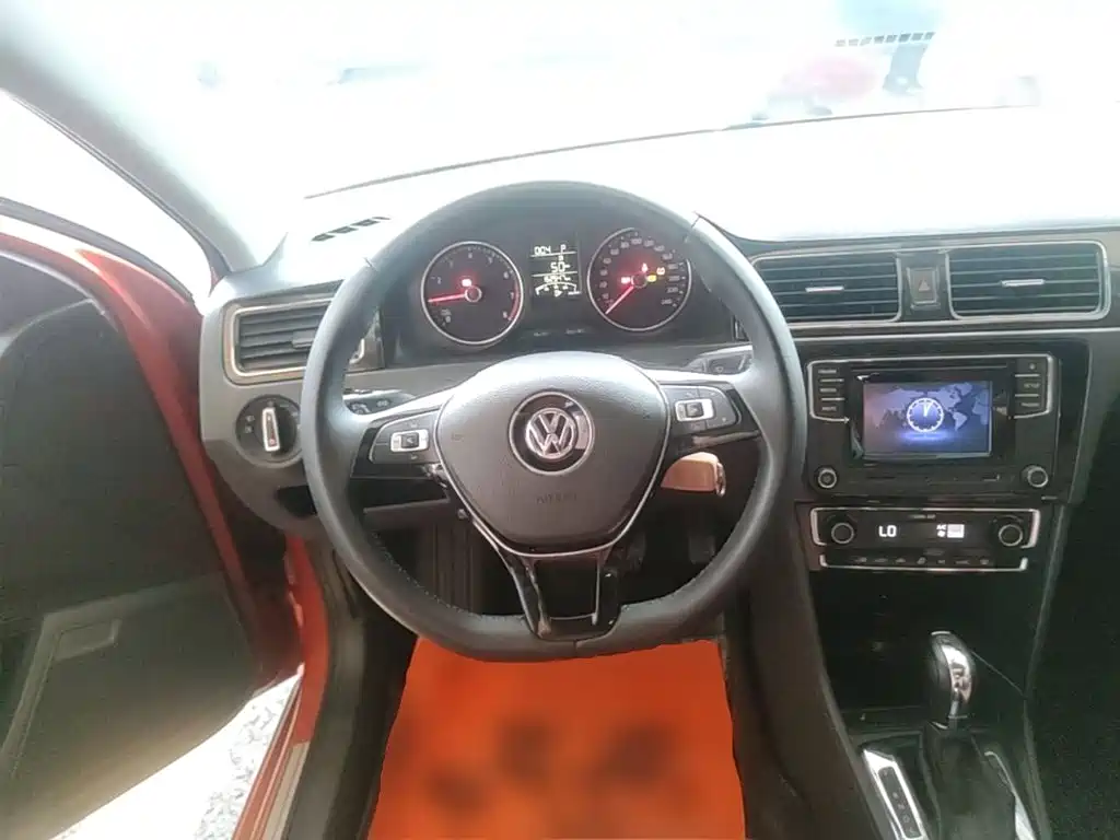 Volkswagen Santana — миниатюра 11