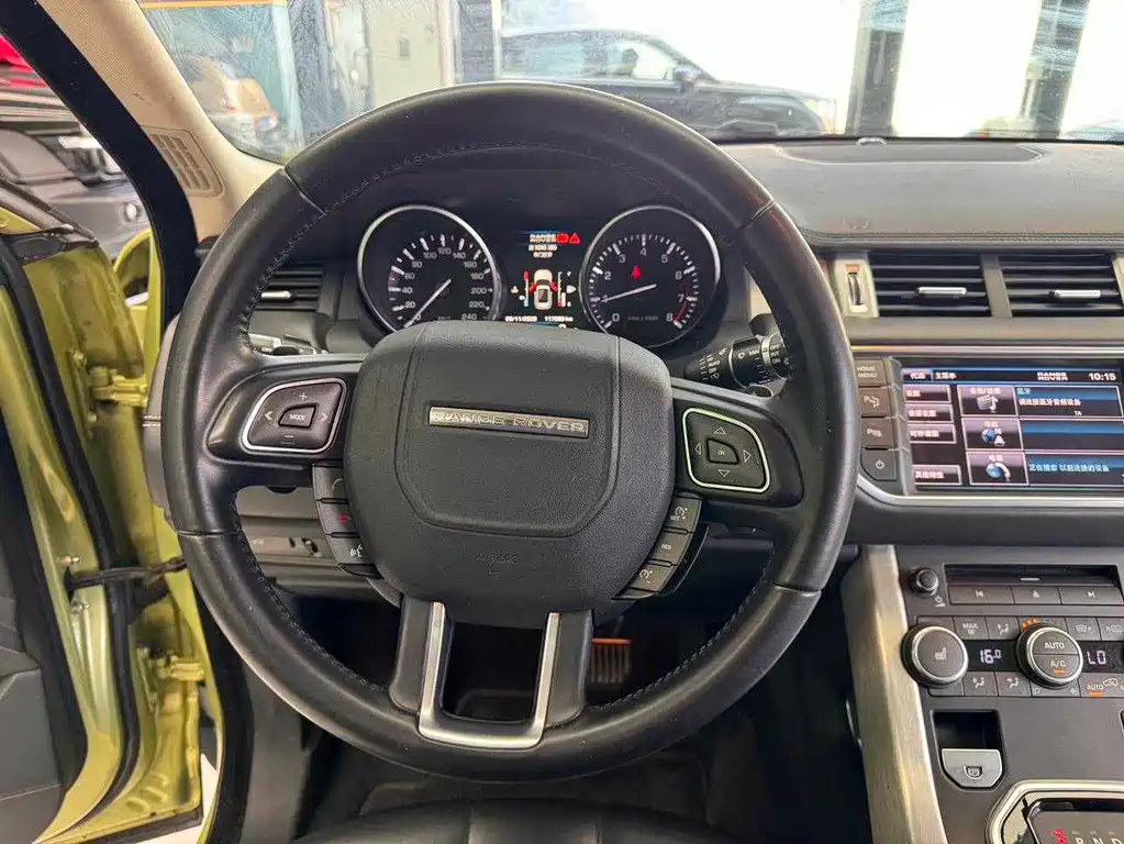 Land Rover Evoque (Import) — миниатюра 10