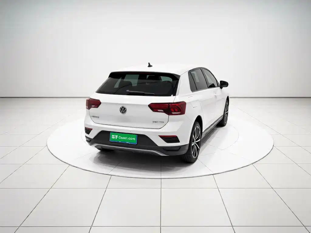 Volkswagen T-Roc — миниатюра 5