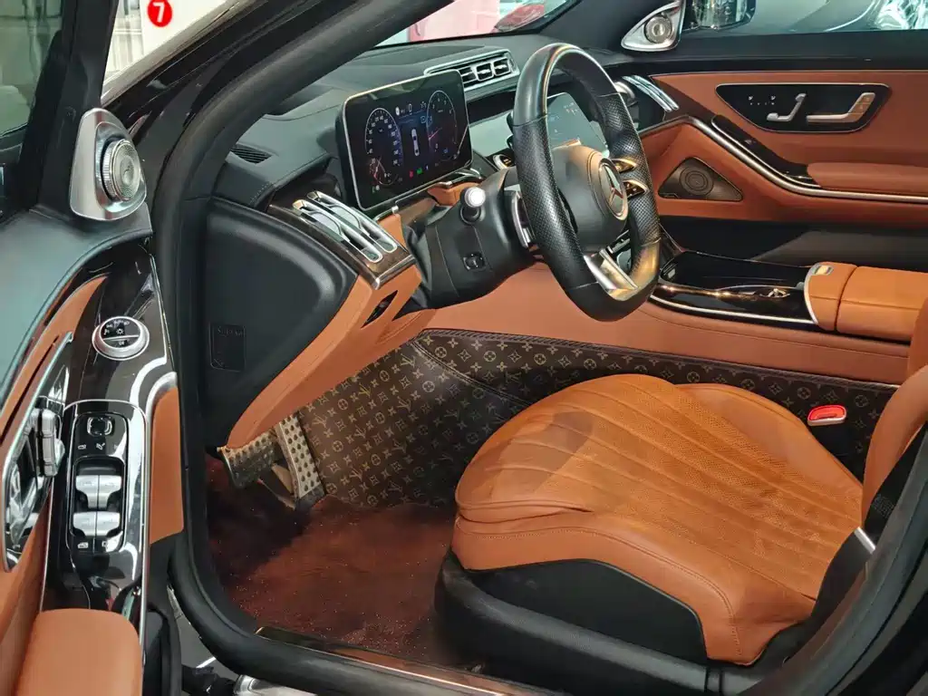 Mercedes-Benz S-Class — миниатюра 4