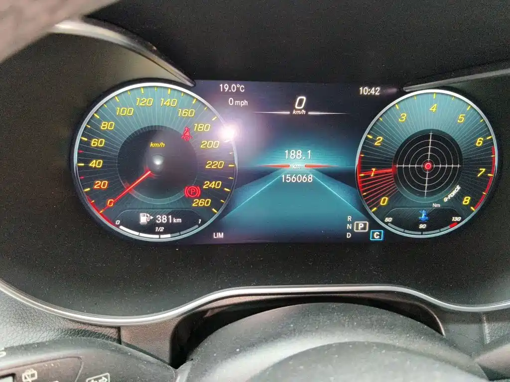 Mercedes-Benz GLC — миниатюра 13