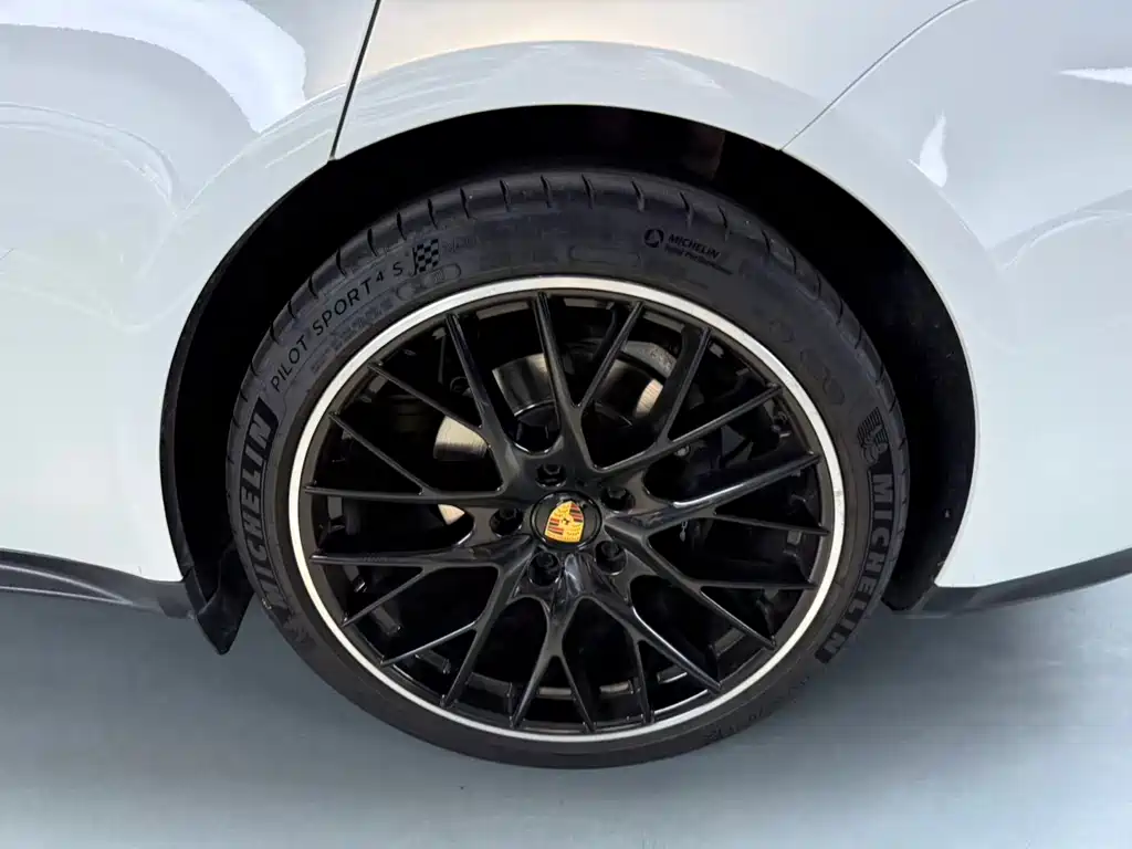 Porsche Panamera — миниатюра 17