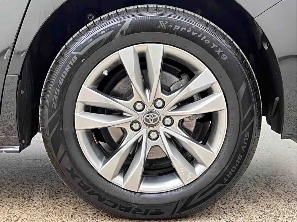 Toyota Sienna 2023 2.5L Comfort
