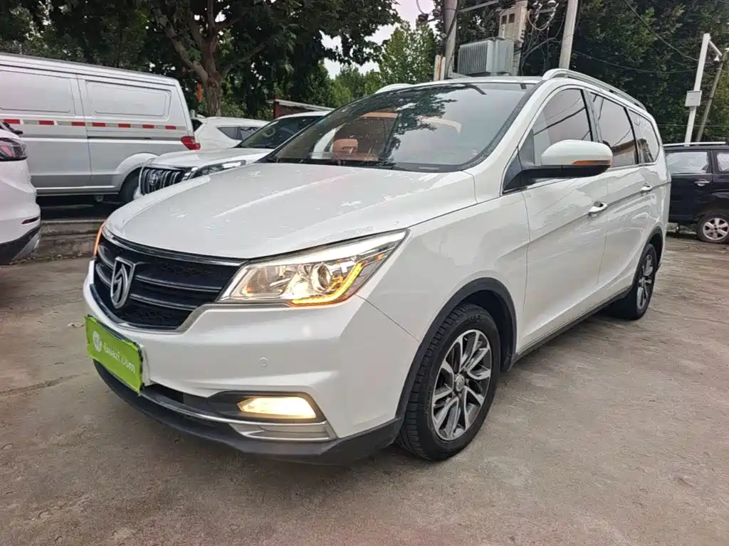 Baojun 730 — миниатюра 2