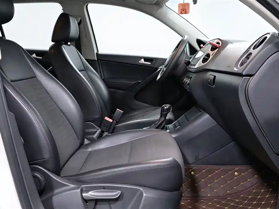 Volkswagen Tiguan — миниатюра 7