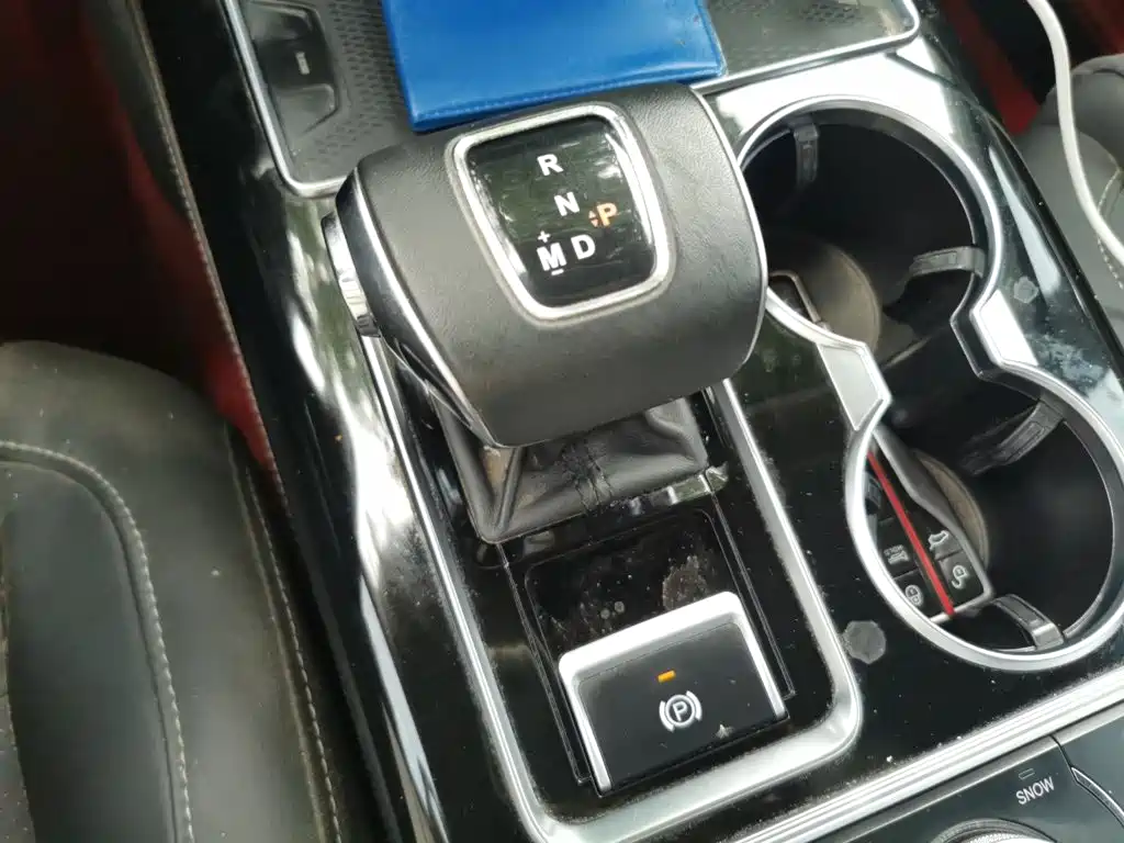 Hongqi Hongqi HS7 — миниатюра 7