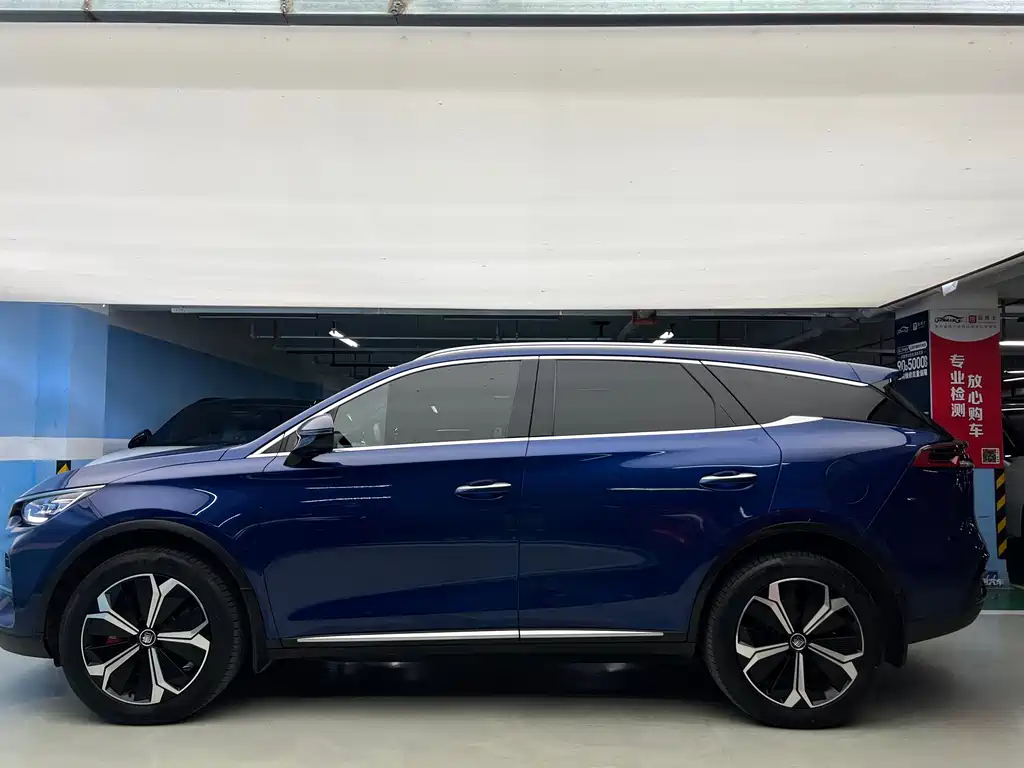 BYD Tang New Energy — миниатюра 5
