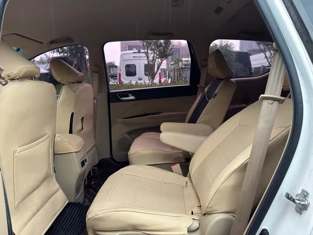 Baojun 730 — миниатюра 10