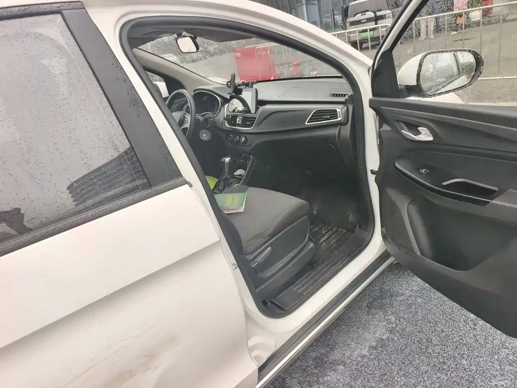 Baojun 730 — миниатюра 19