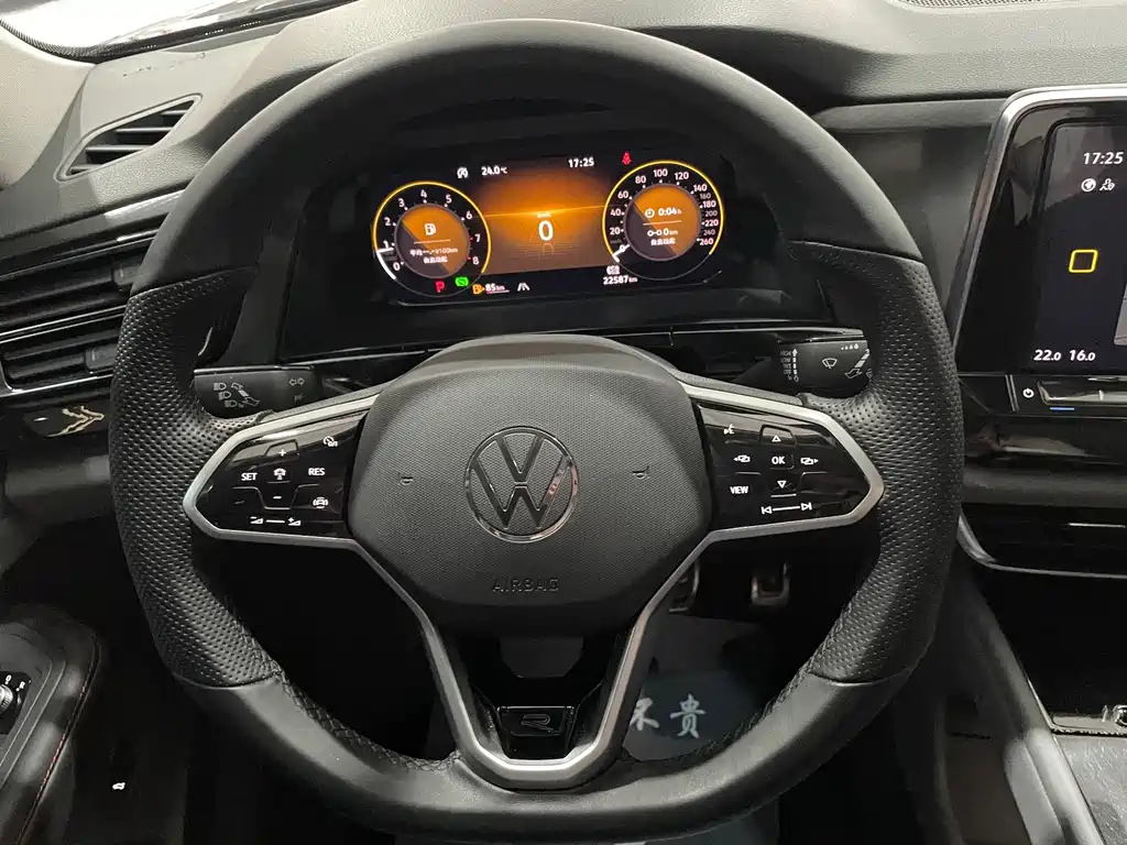 VOLKSWAGEN TOURANG