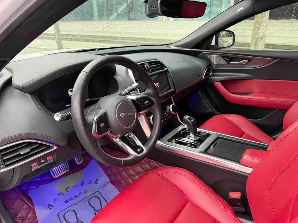 Jaguar XEL — миниатюра 9