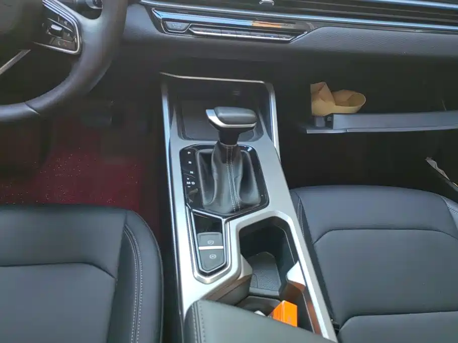 Geely Emgrand — миниатюра 16