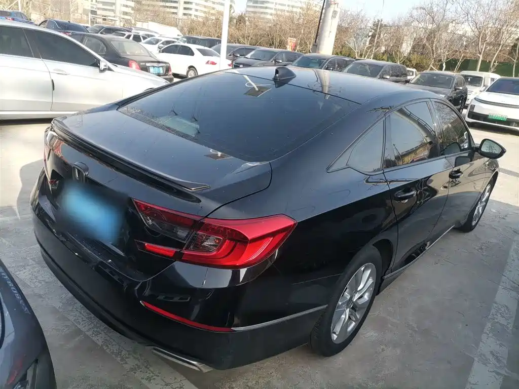 Honda Accord 2018 260TURBO Elite VI