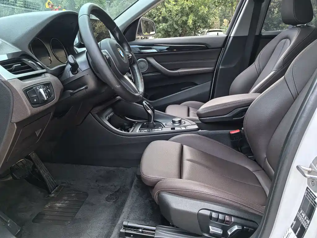 BMW X1 — миниатюра 6