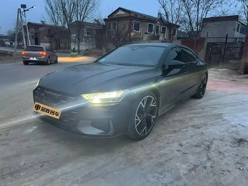 Audi A7L 2024
