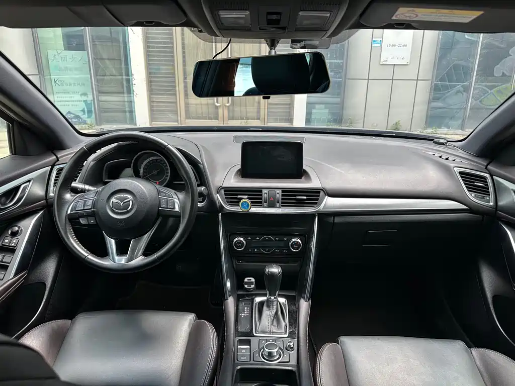Mazda CX-4 — миниатюра 8