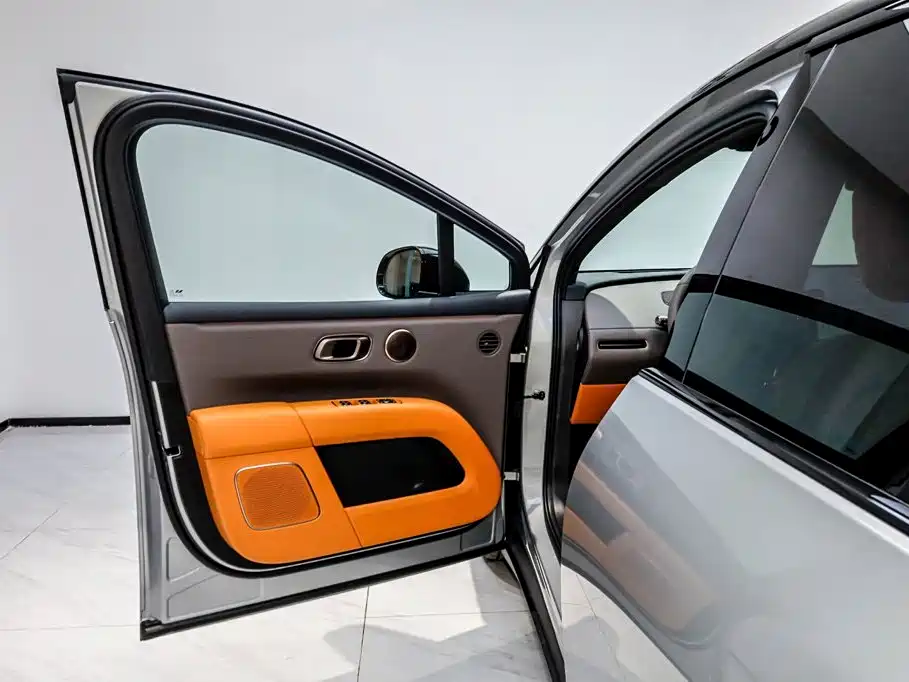 Li Auto Идеальный i6 — миниатюра 8