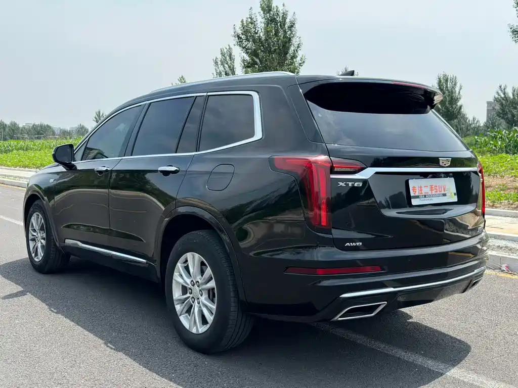 Cadillac XT6 — миниатюра 7