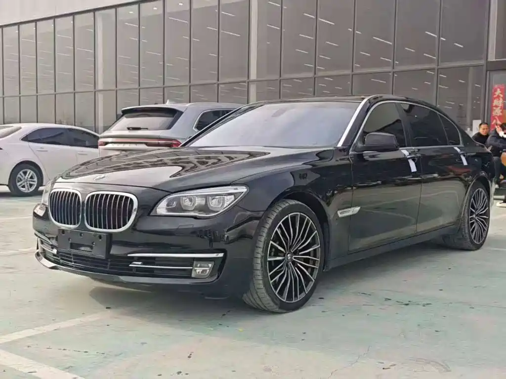 BMW 7 Series 2011