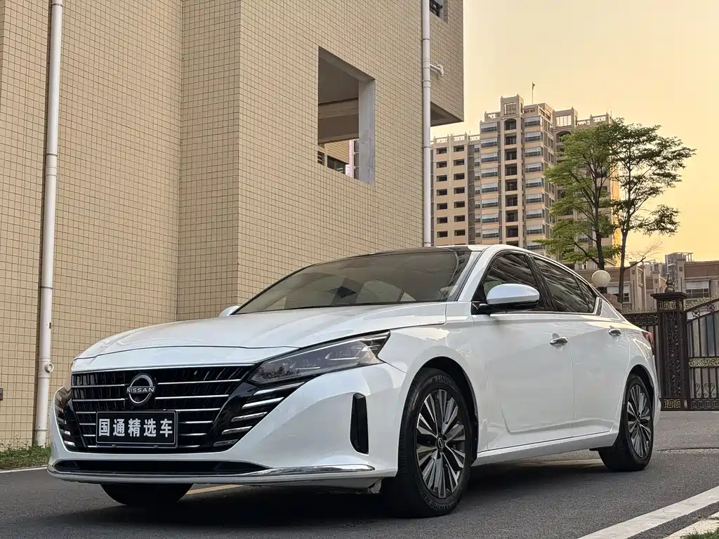 Nissan Teana 2023