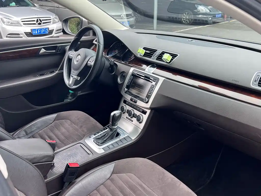 Volkswagen Magotan (Import) — миниатюра 28
