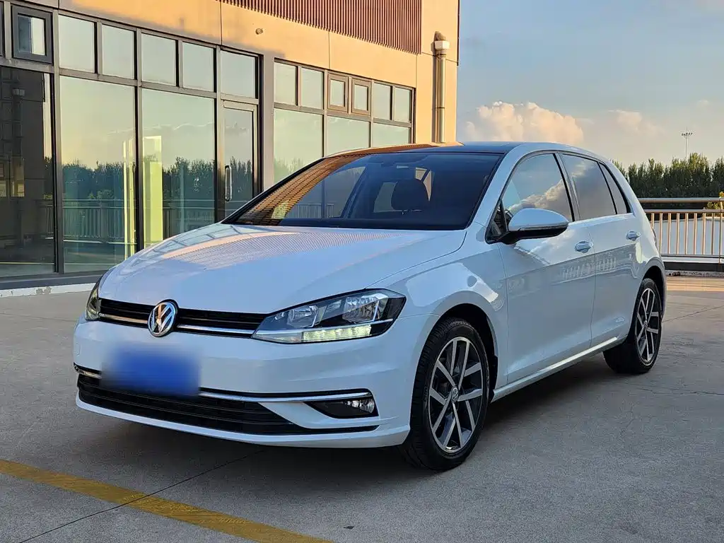 Volkswagen Golf — миниатюра 2