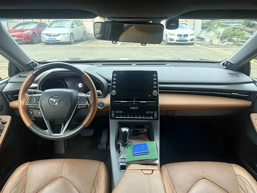 Toyota Avalon — миниатюра 11