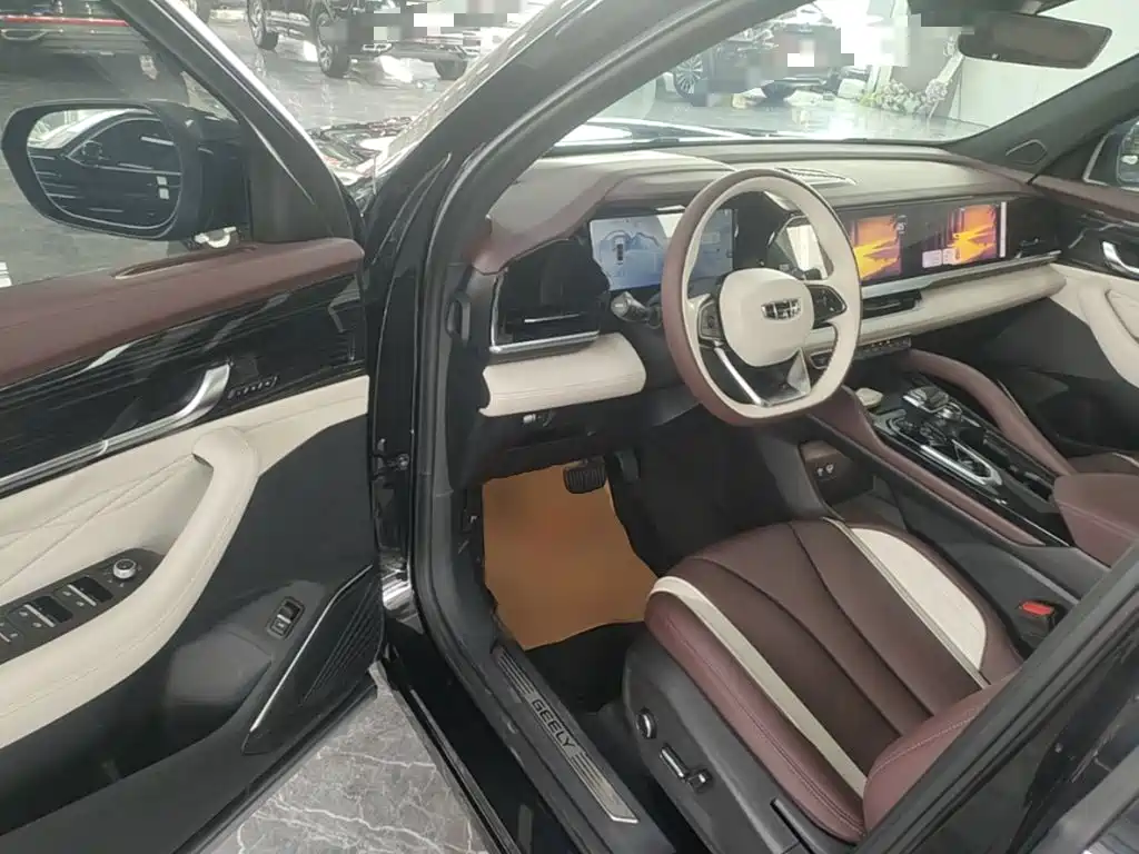 Geely Xingyue L — миниатюра 16