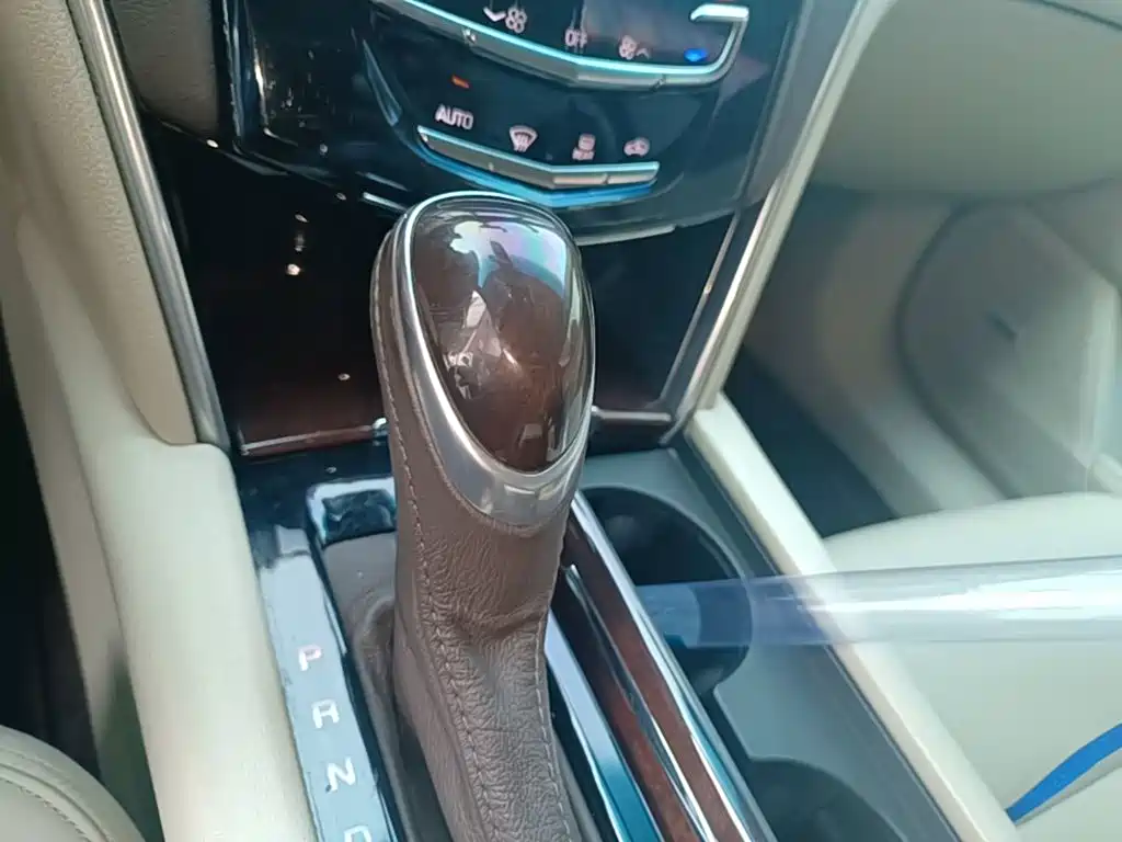 Cadillac XTS — миниатюра 14