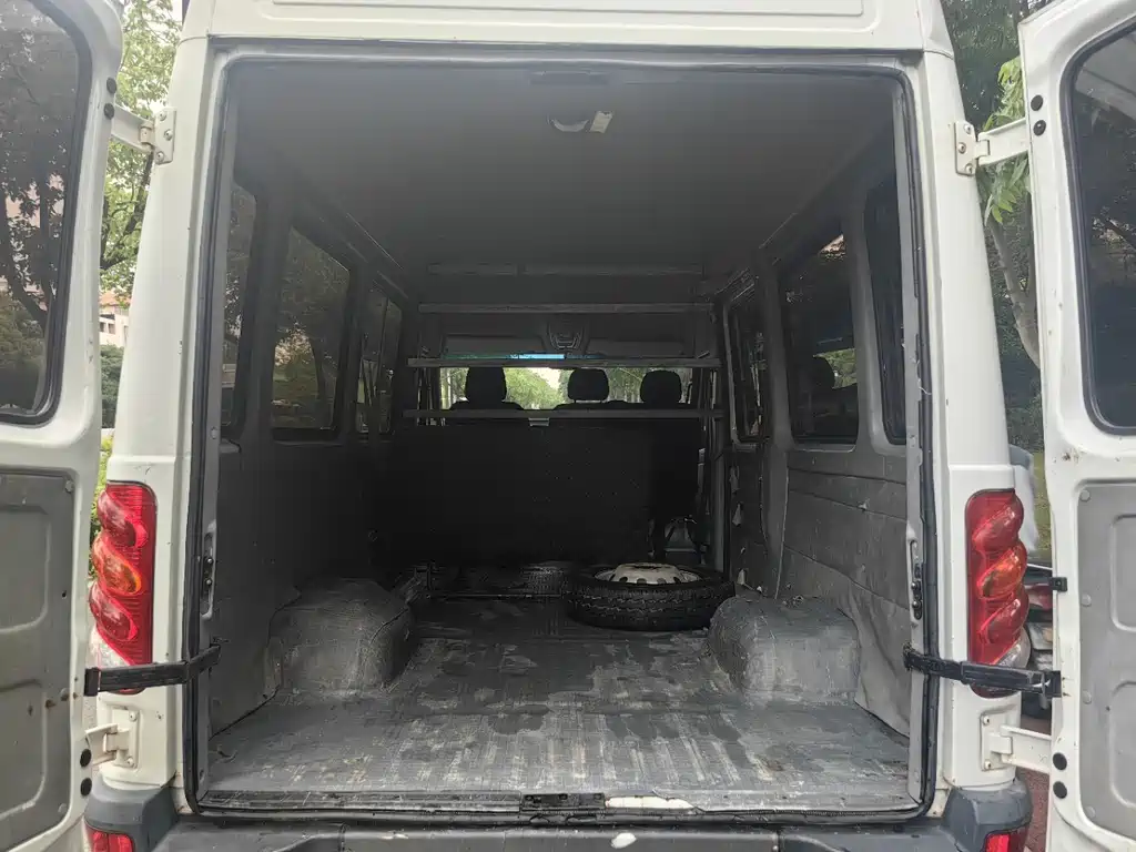 IVECO Baodi — миниатюра 10