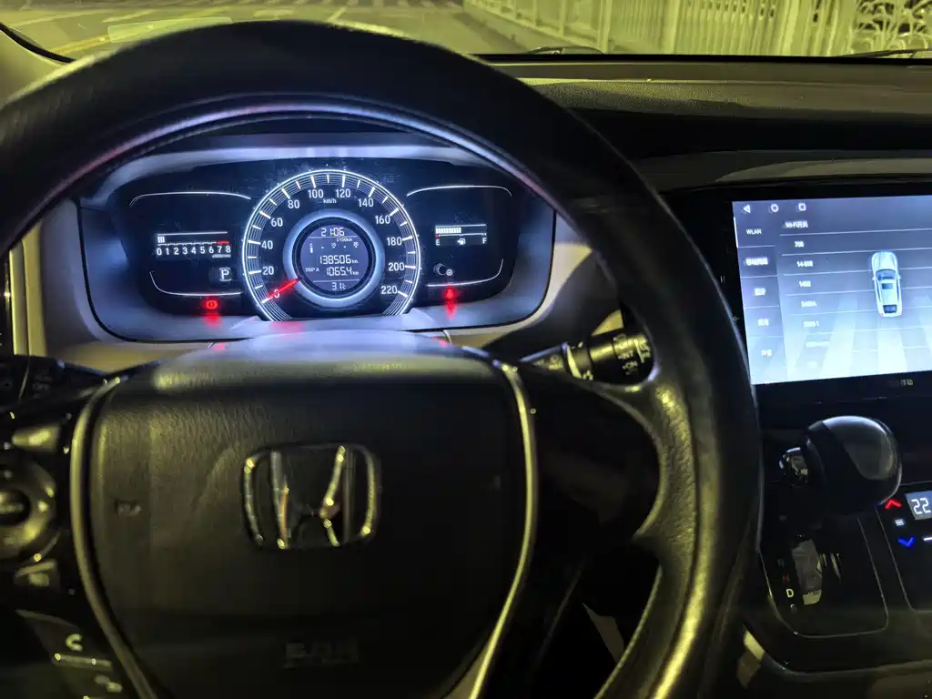 Honda Odyssey — миниатюра 4