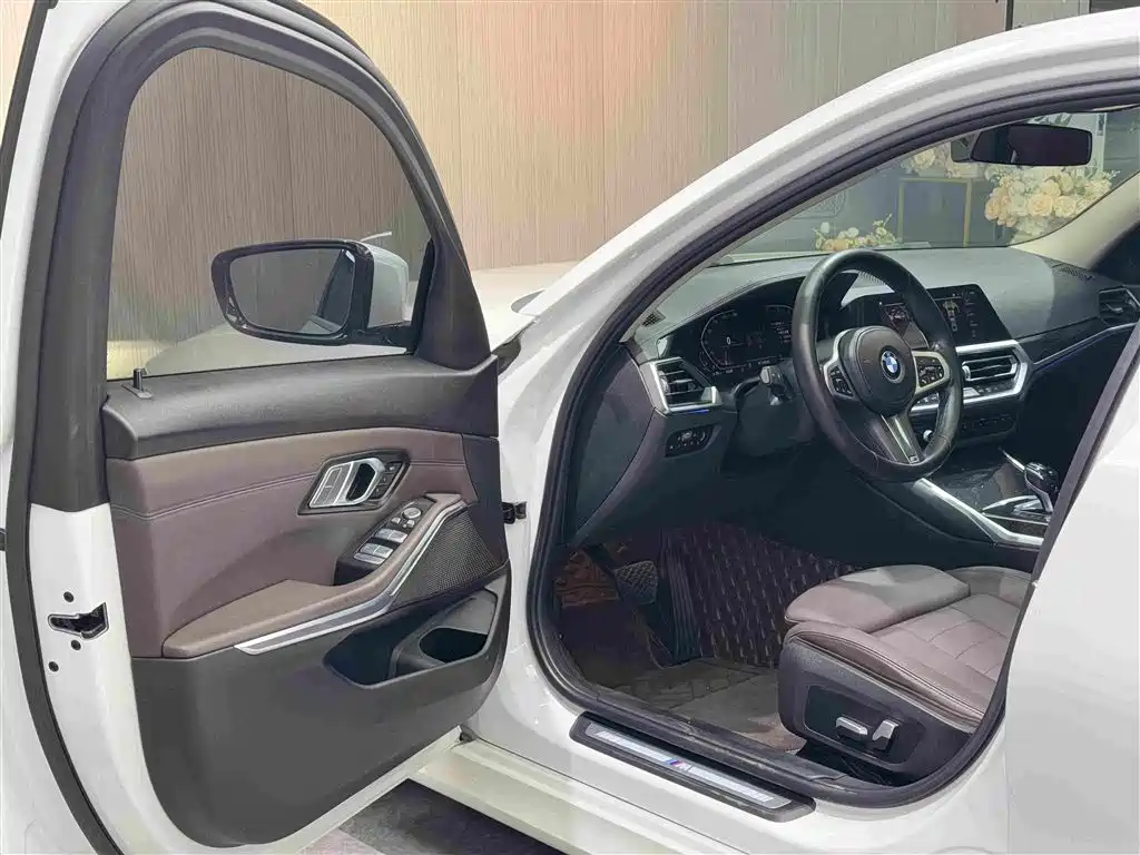 BMW 3 Series 3 2021 325Li M Sport