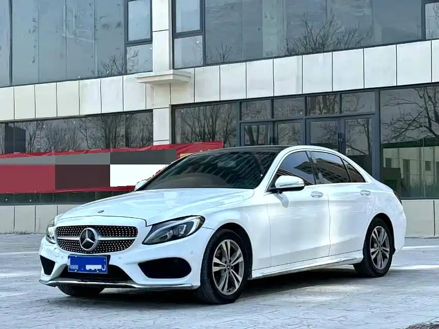 Mercedes-Benz C-Class 2018