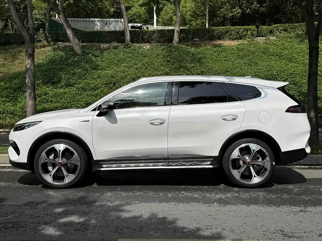 Denza X 2020 PHEV Flagship