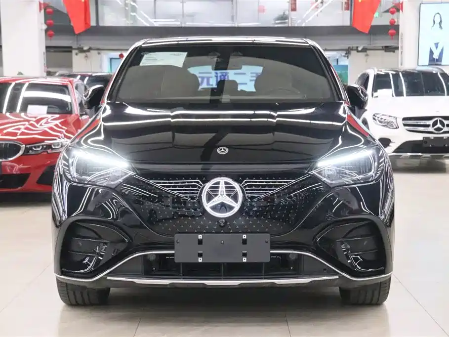 MERCEDES-BENZ EQE SUV