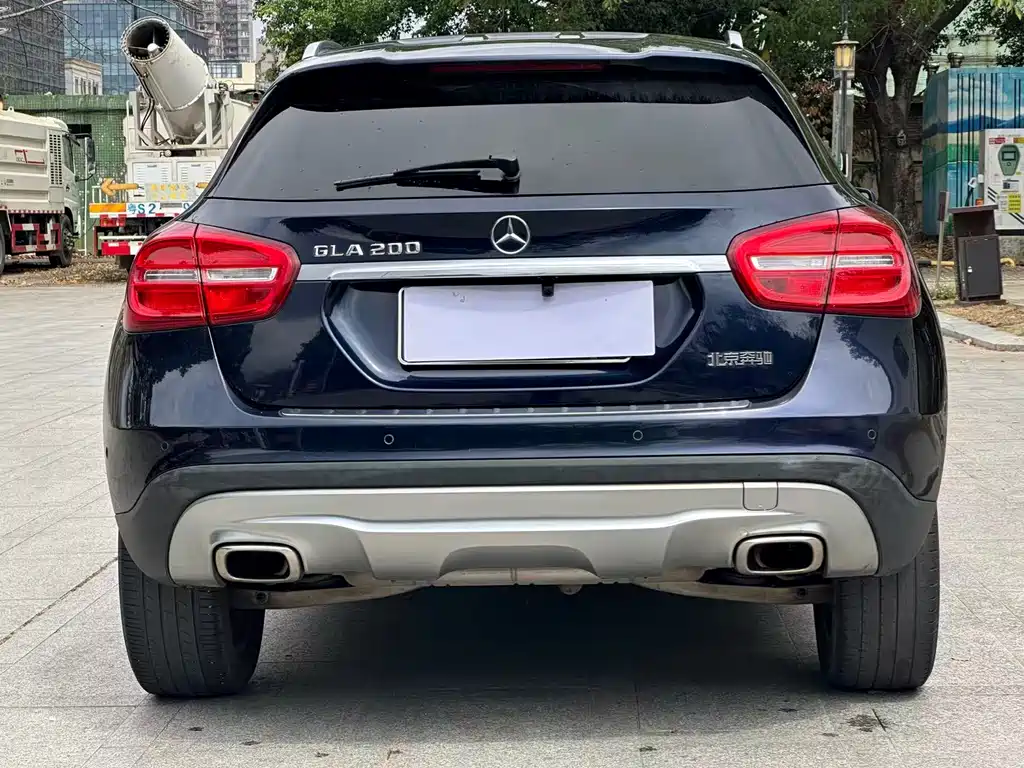 Mercedes-Benz GLA 2016 GLA 200 Fashion