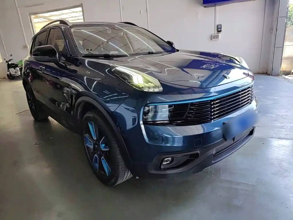 Lynk & Co 01 — миниатюра 4
