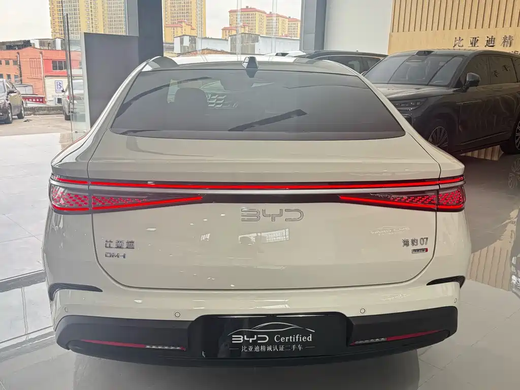 BYD Seal 07 DM-i — миниатюра 5
