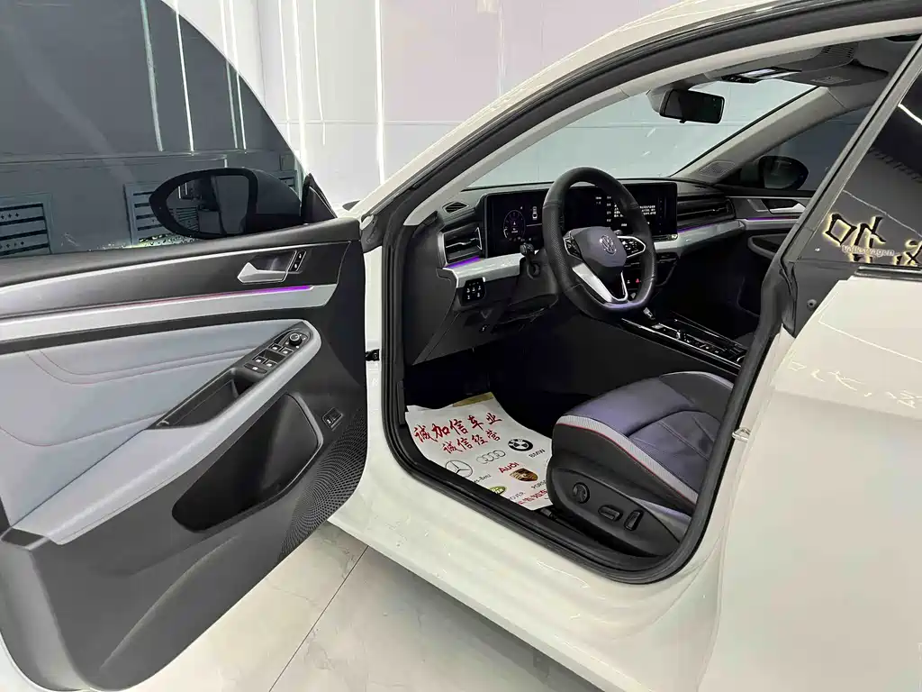 Volkswagen Lamando 2022 L 280TSI DSG