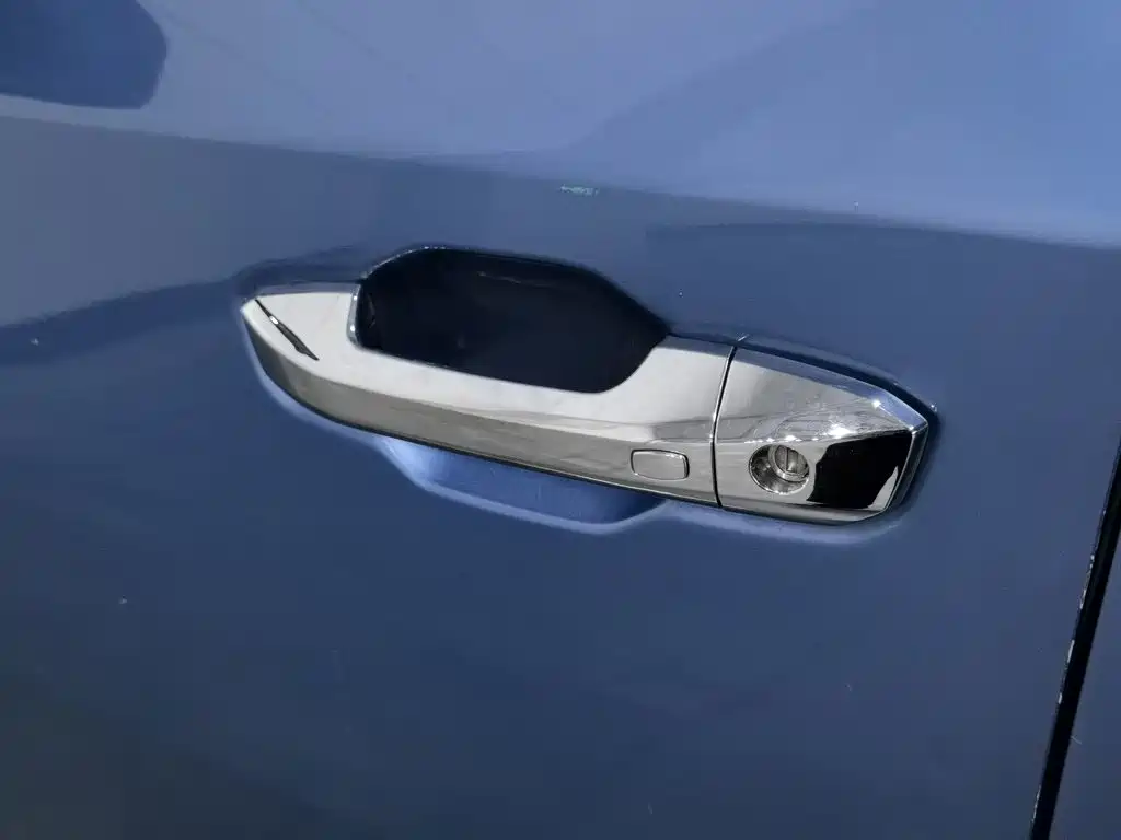 MAXUS D90 — миниатюра 18