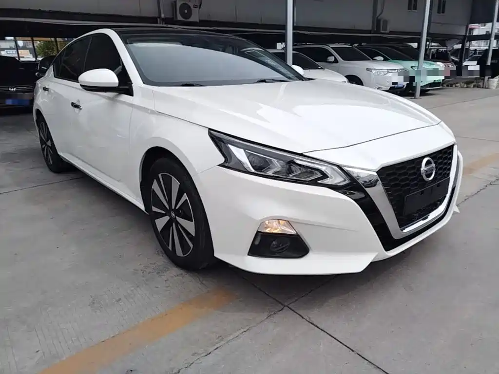 Nissan Teana — миниатюра 4