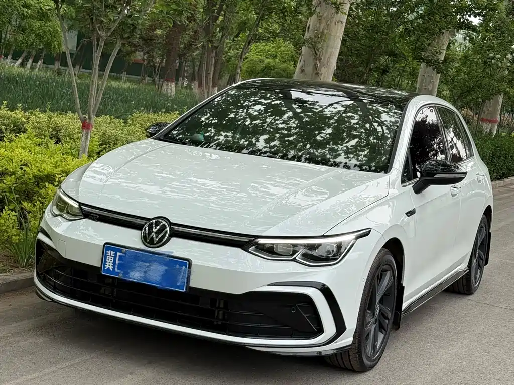 Volkswagen Golf 2022