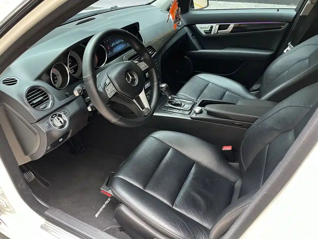Mercedes-Benz C-Class (Import) — миниатюра 6