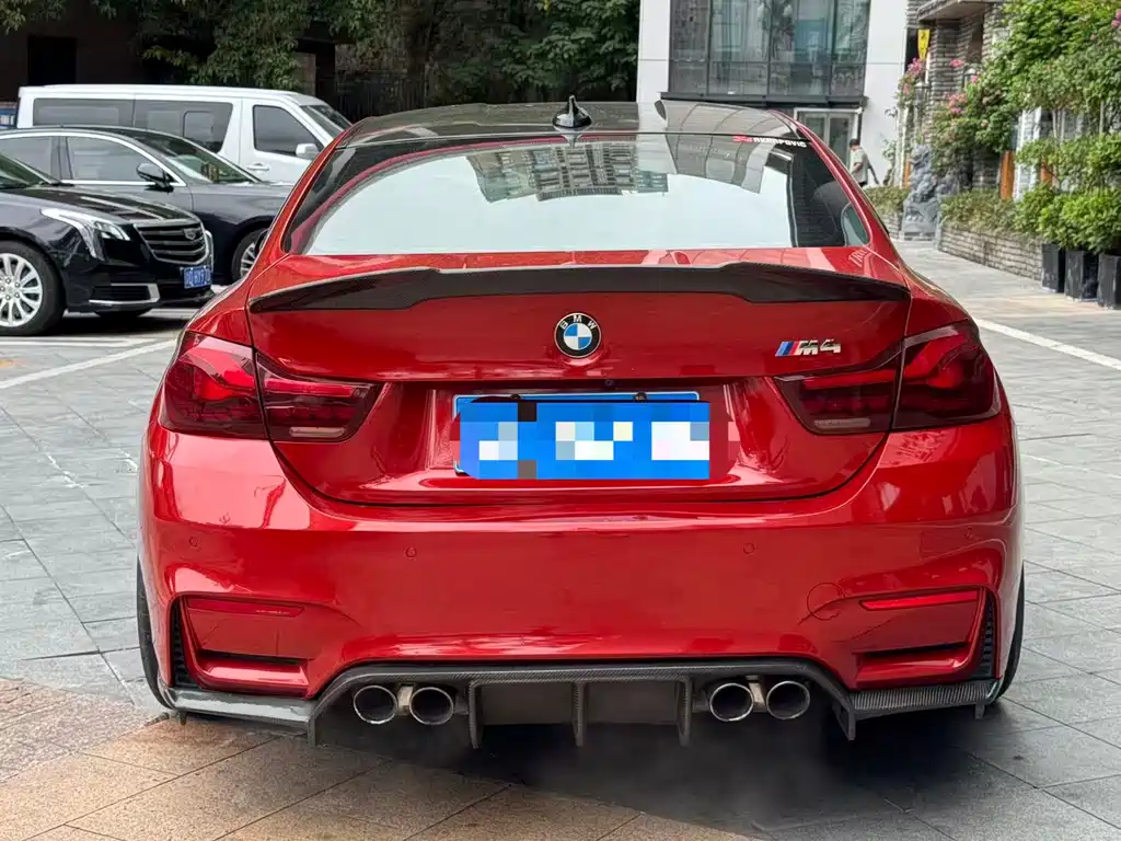 BMW M4 — миниатюра 4
