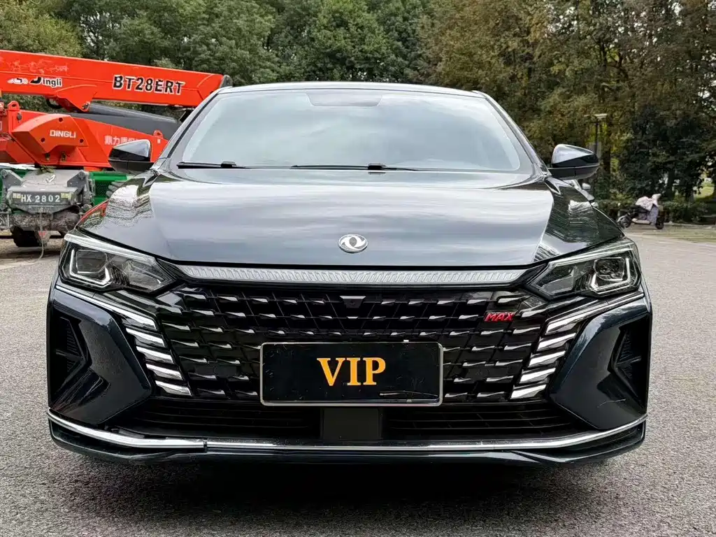 Dongfeng Aeolus Yixuan Max MAX 2021 1.5T