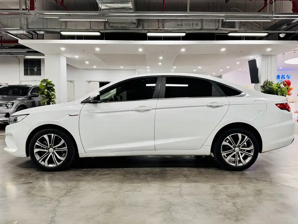 GEELY AUTOMOBILE EMGRAND GL